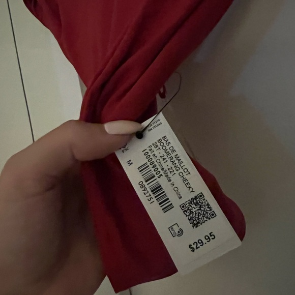 Dynamite red bikini never worn - Picture 6 of 6